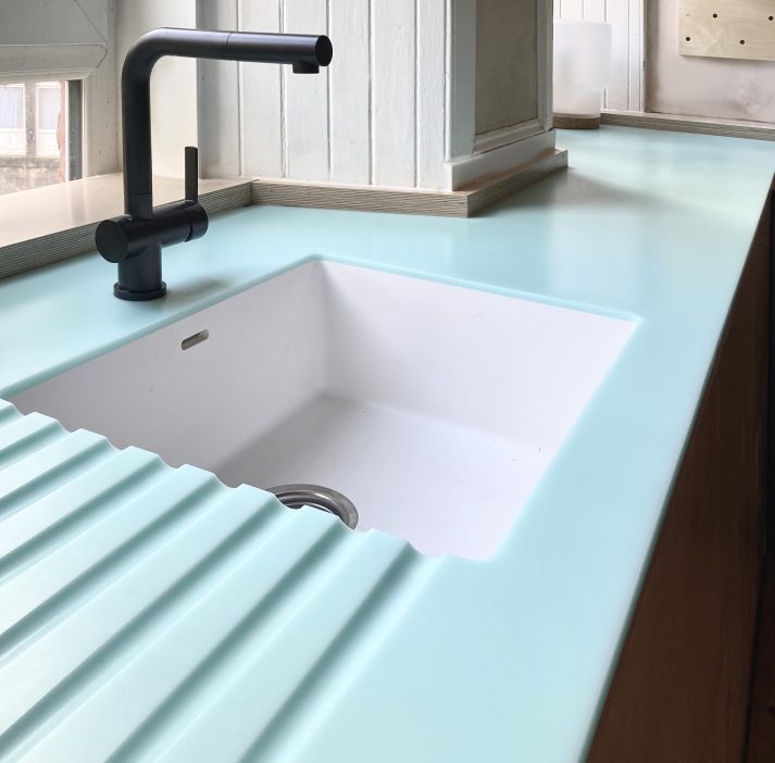 HI-MACS® CS504 Sink