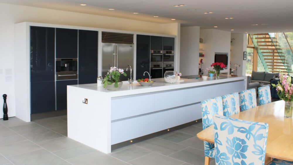 Corian® 7m ISLAND WITH SLAB ENDS