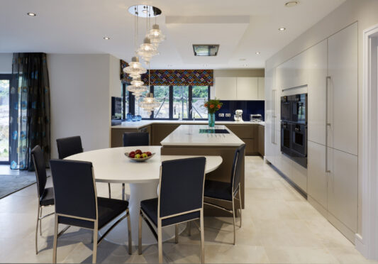 Corian® BESPOKE KITCHEN TABLE