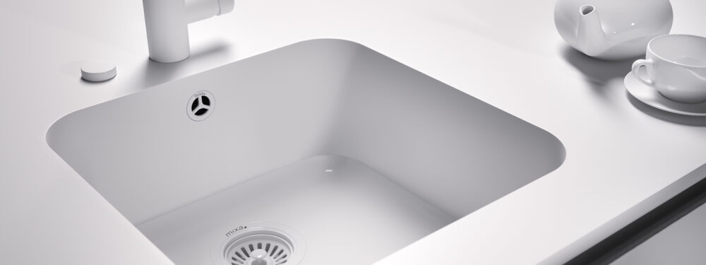 Corian® MIXA 813 R60 WHITE ENAMELLED