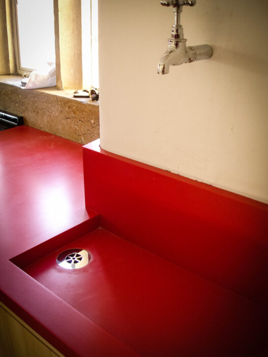 Corian® HOT BESPOKE UTILITY SINK