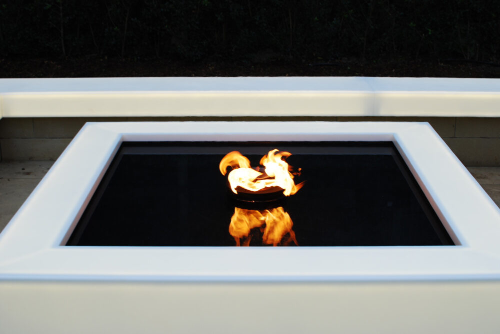 Corian® BESPOKE TRANSLUCENT FIRE PIT