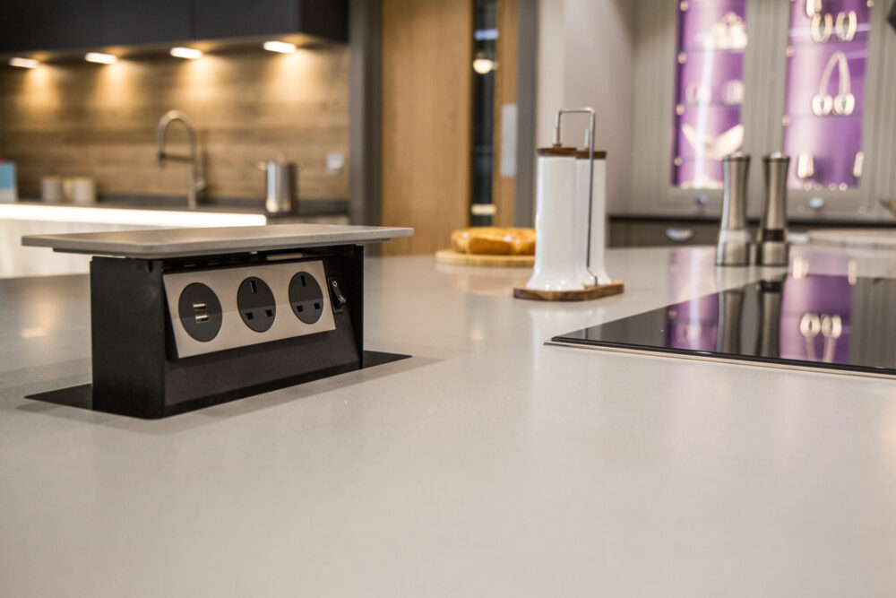 Corian® WITH SUB MOUNTED S-BOX