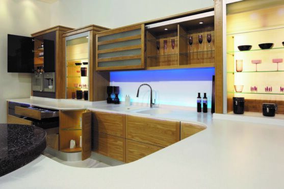 Corian® 12MM COVED UPSTAND KITCHEN