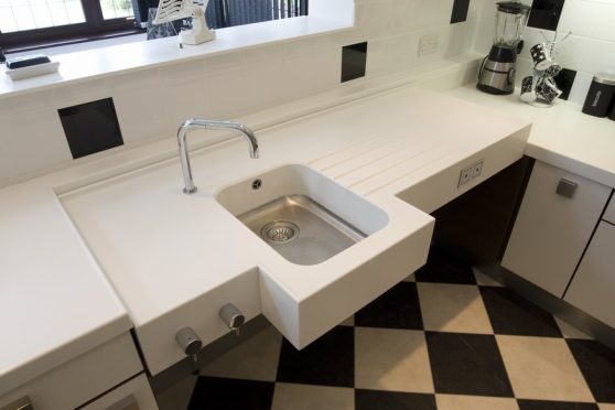 Corian® ACCESS KITCHEN