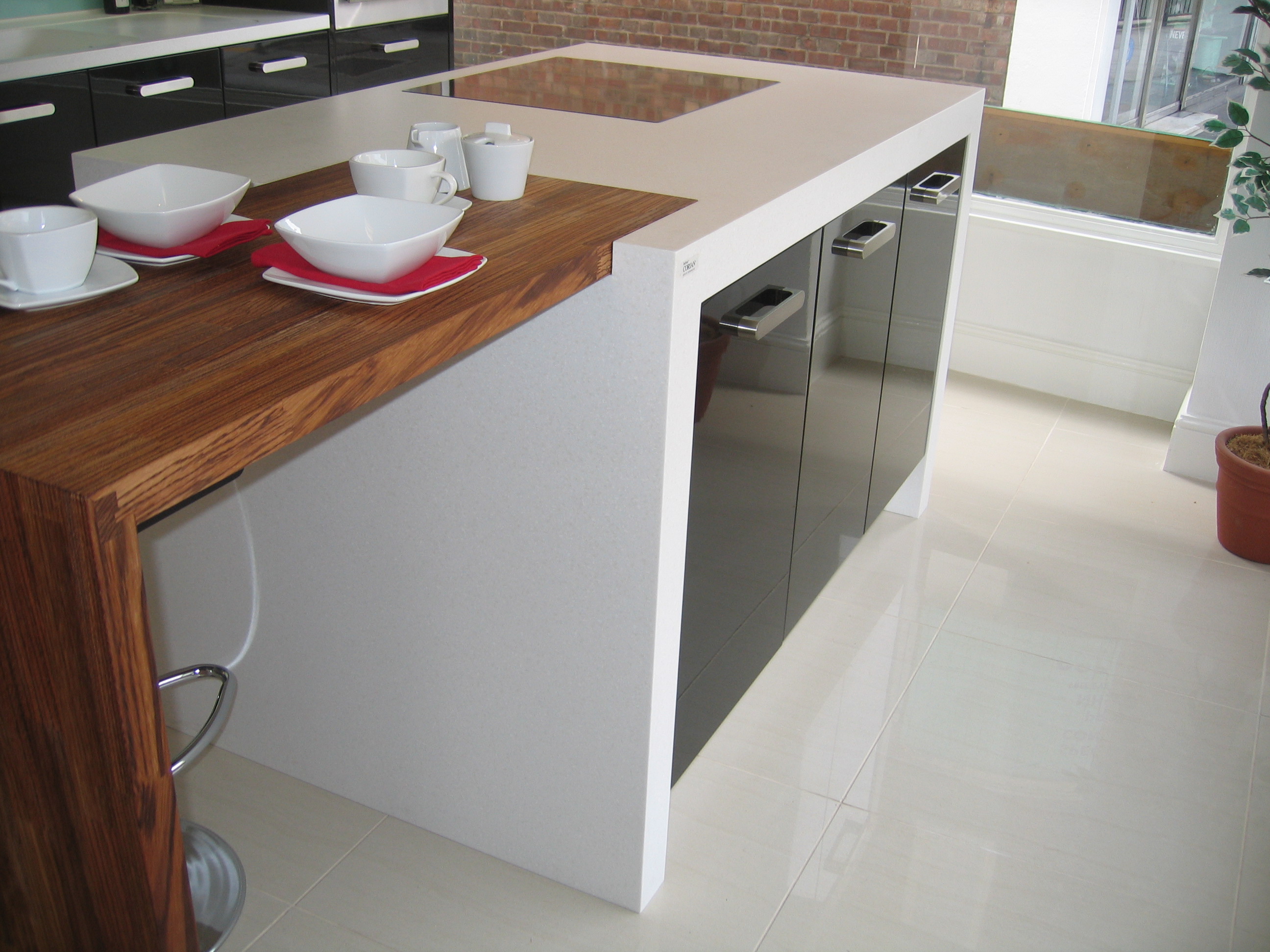 Glacier White Corian® & Wood