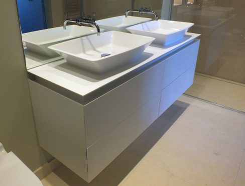 Corian® BESPOKE VANITY UNIT