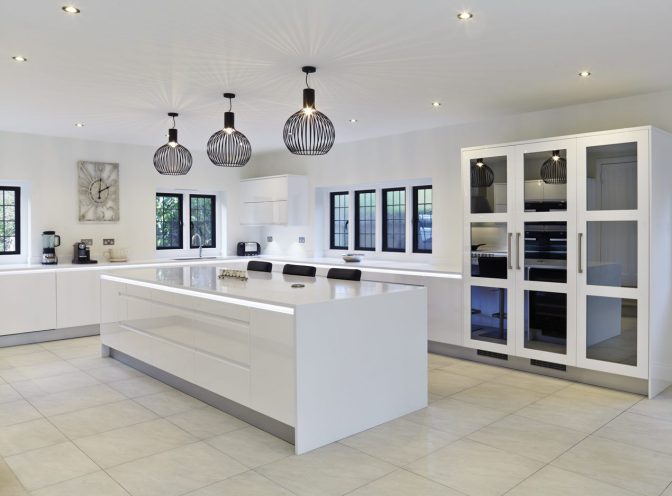 Stoneham gloss white kitchen